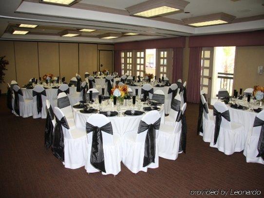 Hyatt House Cypress / Anaheim Restaurante foto